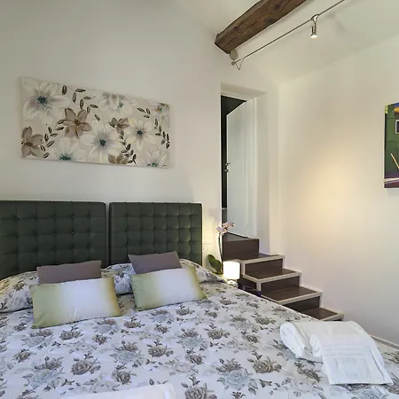 Majestic Rialto House By Wonderful Italy Apartment Venice